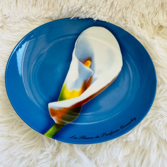 4 Givenchy Le Fleurs de Parfums Dessert Plates - Picture 8 of 9